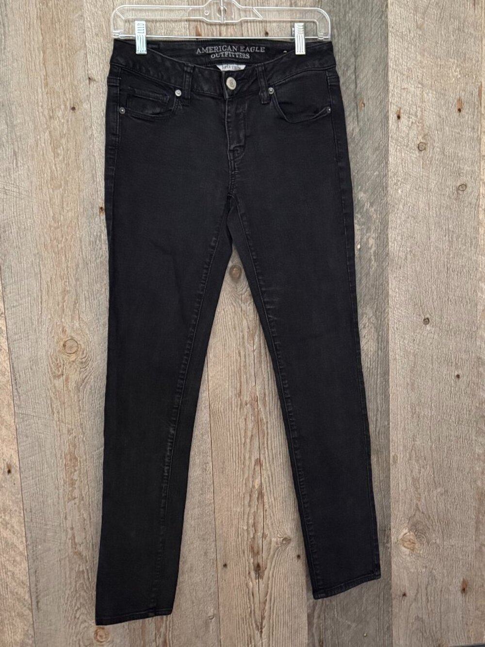 American Eagle Black Super Stretch Skinny Jeans Size 4